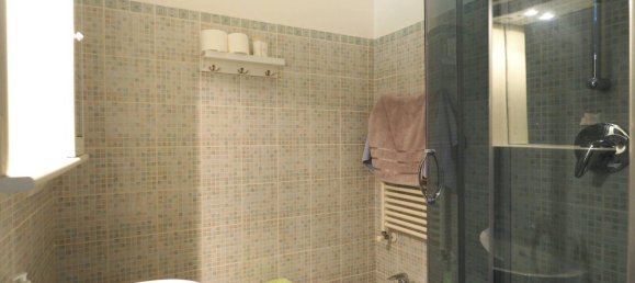 4 rooms Apartment in Rome, Italy No. 16660 15
