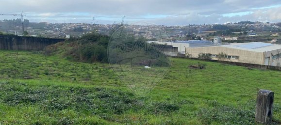 2030m² Land in Felgueiras, Portugal No. 45052 2