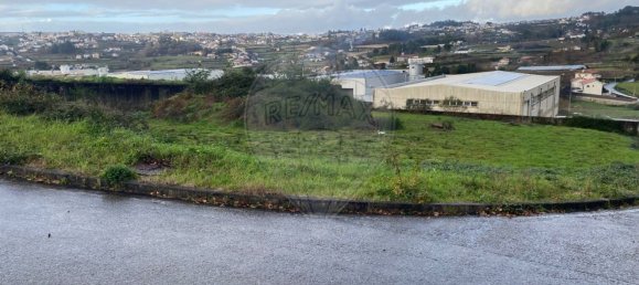 2030m² Land in Felgueiras, Portugal No. 45052 4