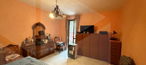 5-Zimmer Villa in Brusciano, Italy, Nr. 23940 71