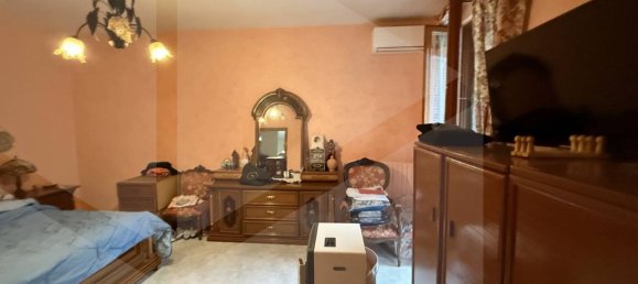 5-Zimmer Villa in Brusciano, Italy, Nr. 23940 40