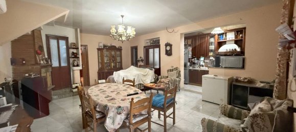 5-Zimmer Villa in Brusciano, Italy, Nr. 23940 18