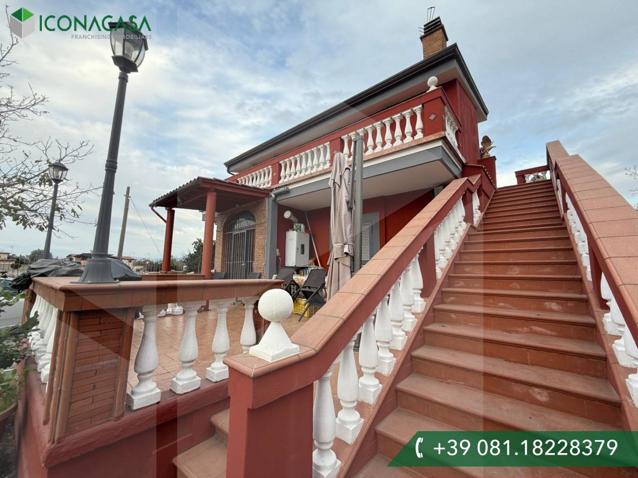 5-Zimmer Villa in Brusciano, Italy, Nr. 23940