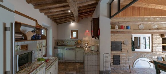 6 bedrooms House in Poggibonsi, Italy No. 52752 16