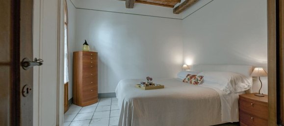 6 bedrooms House in Poggibonsi, Italy No. 52752 21