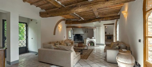 6 bedrooms House in Poggibonsi, Italy No. 52752 13