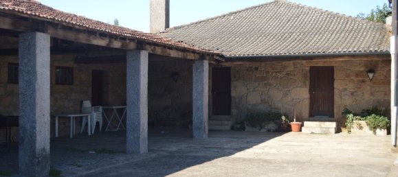 5 bedrooms Castles in Rendufe, Portugal No. 35720 26