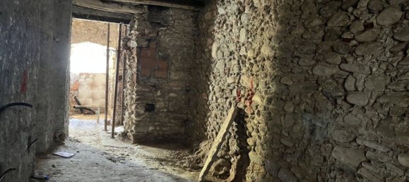 4-Zimmer Wohnung in Massa, Italy, Nr. 150311 8