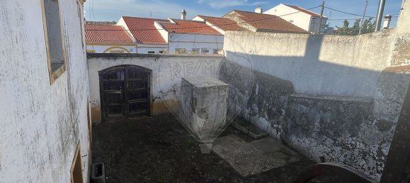 Дом с 6 спальнями в Арроншиш, Португалия № 185770 46