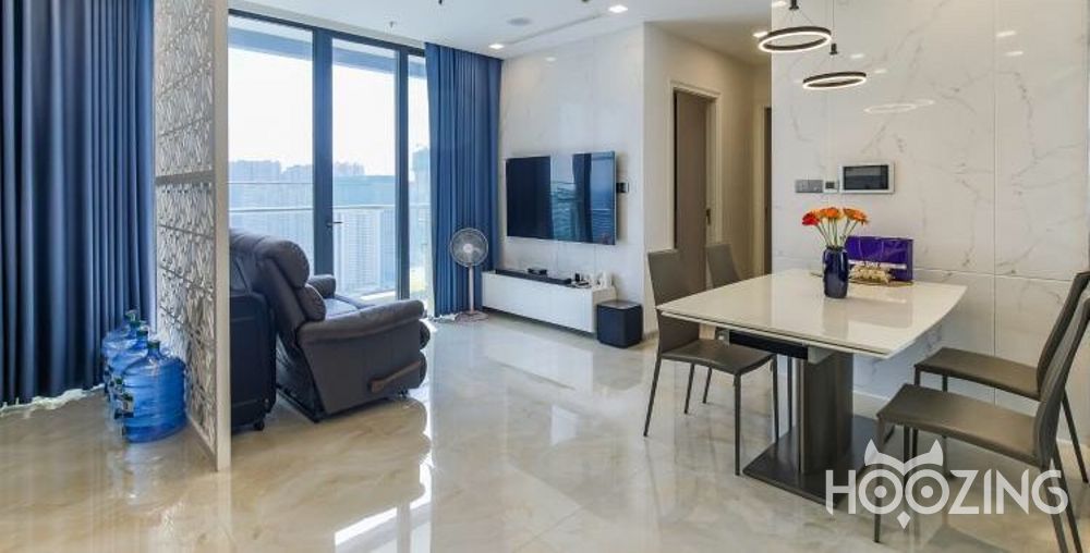 2 rooms Office in District 1, Vietnam No. 17892