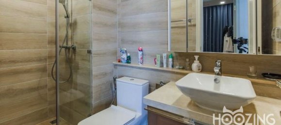 2 rooms Office in District 1, Vietnam No. 17892 3