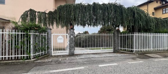 5 rooms Duplex in Inverigo, Italy No. 232554 2