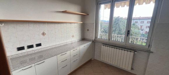 5 rooms Duplex in Inverigo, Italy No. 232554 9
