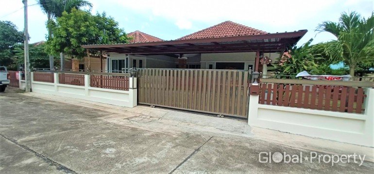 Кафе / ресторан с 3 спальнями в Паттайя, Таиланд № 3410