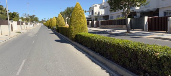 3 bedrooms Villa in Los Montesinos, Spain No. 11235 13