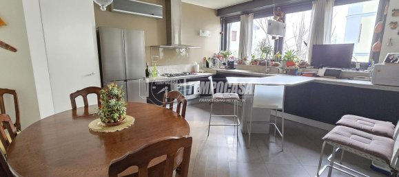 4-Zimmer Wohnung in Rozzano, Italy, Nr. 20921 4