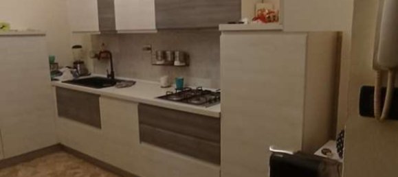 3 bedrooms Apartment in Turin, Italy No. 318190 10