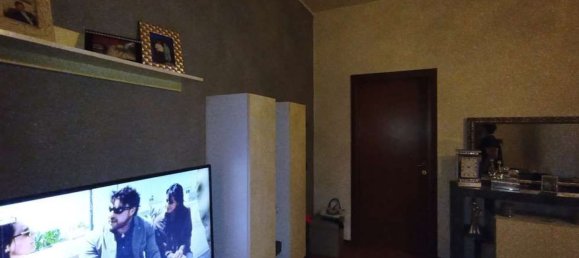 3 bedrooms Apartment in Turin, Italy No. 318190 8