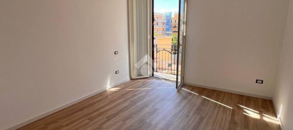 3-salle Appartement à Palermo, Italy No. 259137 22