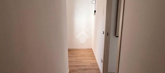 3-salle Appartement à Palermo, Italy No. 259137 11