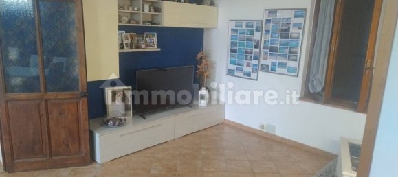 2 bedrooms Villa in Roccabianca, Italy No. 375419 8
