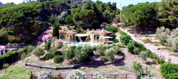 Villa T5 em Campo nell'Elba, Italy N.º 132805 2
