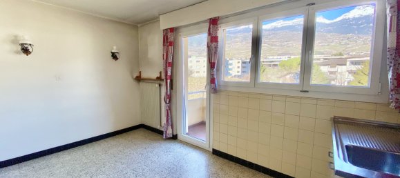2 bedrooms Apartment in Sierre, Switzerland No. 61 10
