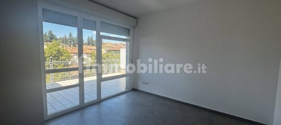 Квартира с 2 спальнями в Ези, Италия № 325760 7