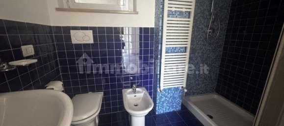 Квартира с 2 спальнями в Ези, Италия № 325760 16