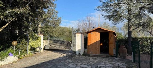 2 bedrooms Villa in Rosignano Marittimo, Italy No. 229563 4