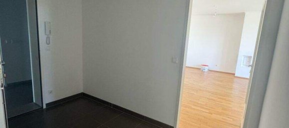 3غرفة شقة في Vosendorf, Austria رقم 145564 6