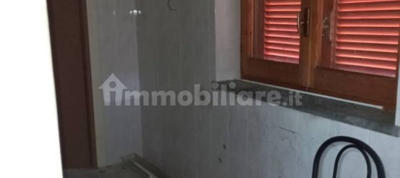 Отель, гостиница с 5 комнатами в Немоли, Италия № 29780 78