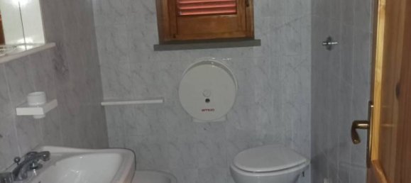 Отель, гостиница с 5 комнатами в Немоли, Италия № 29780 10