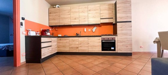 Penthouse T2 em Desenzano del Garda, Italy N.º 260183 8