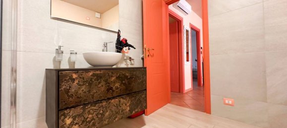 Penthouse T2 em Desenzano del Garda, Italy N.º 260183 15