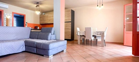 Penthouse T2 em Desenzano del Garda, Italy N.º 260183 5