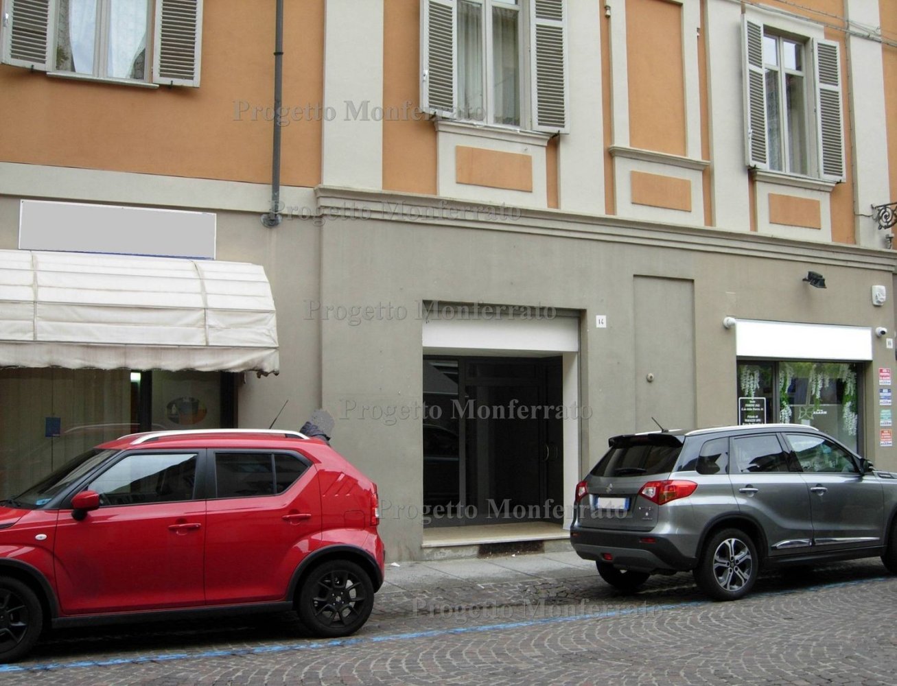 40m² Commercial property in Casale Monferrato, Italy No. 350475