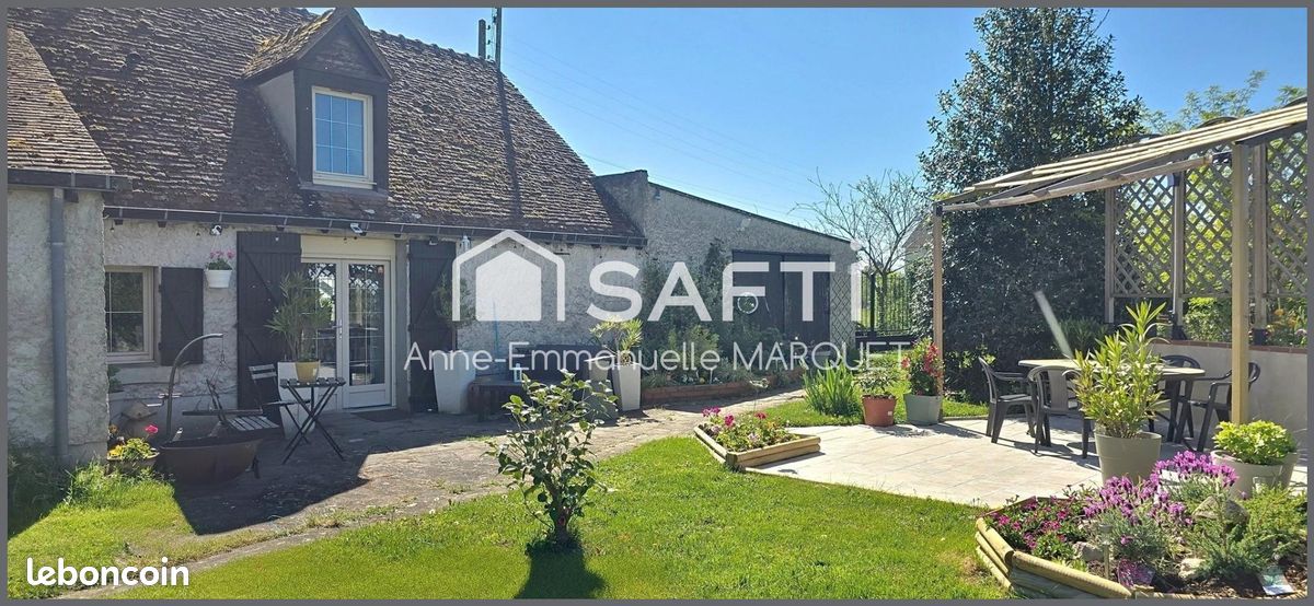 Дом с 3 спальнями в Шеси, Франция № 241554