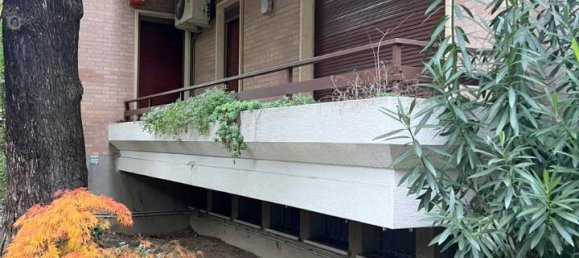 4 rooms Apartment in Padua, Italy No. 31809 2