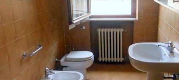 4 rooms Apartment in Padua, Italy No. 31809 16