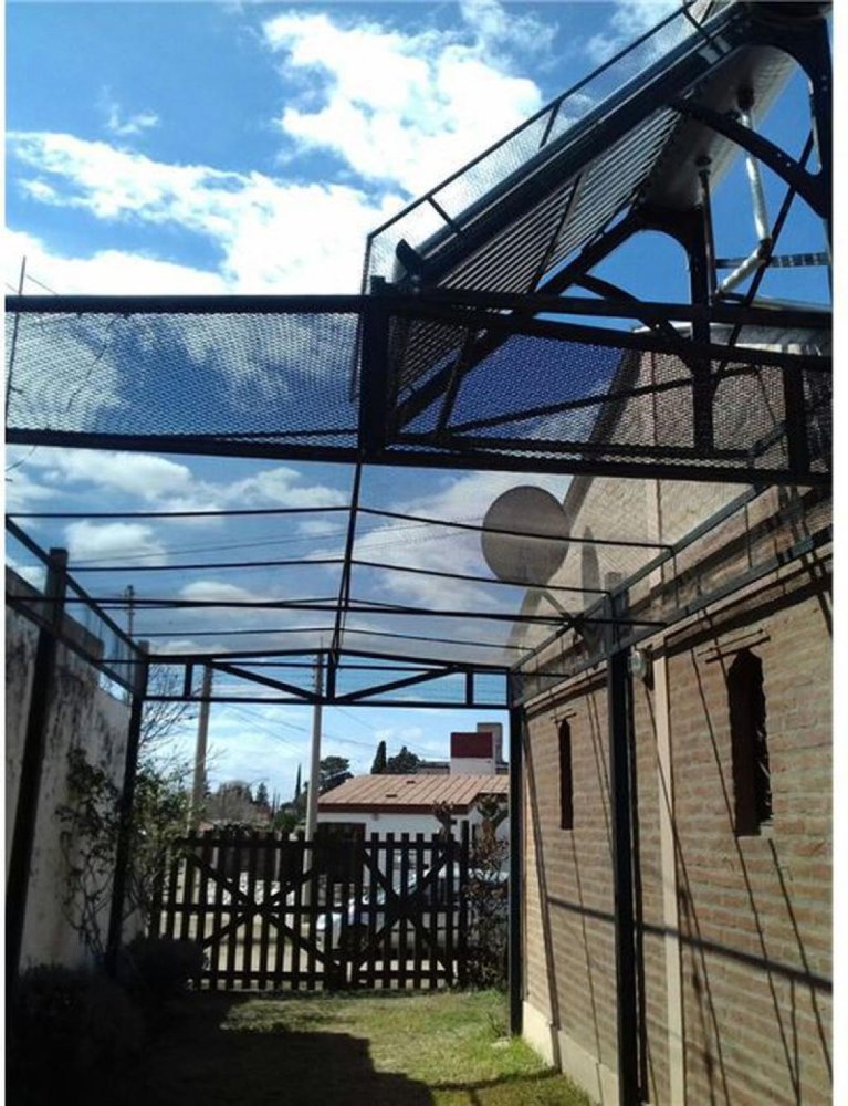 Casa de 2 dormitorios en Córdoba, Argentina No. 20566