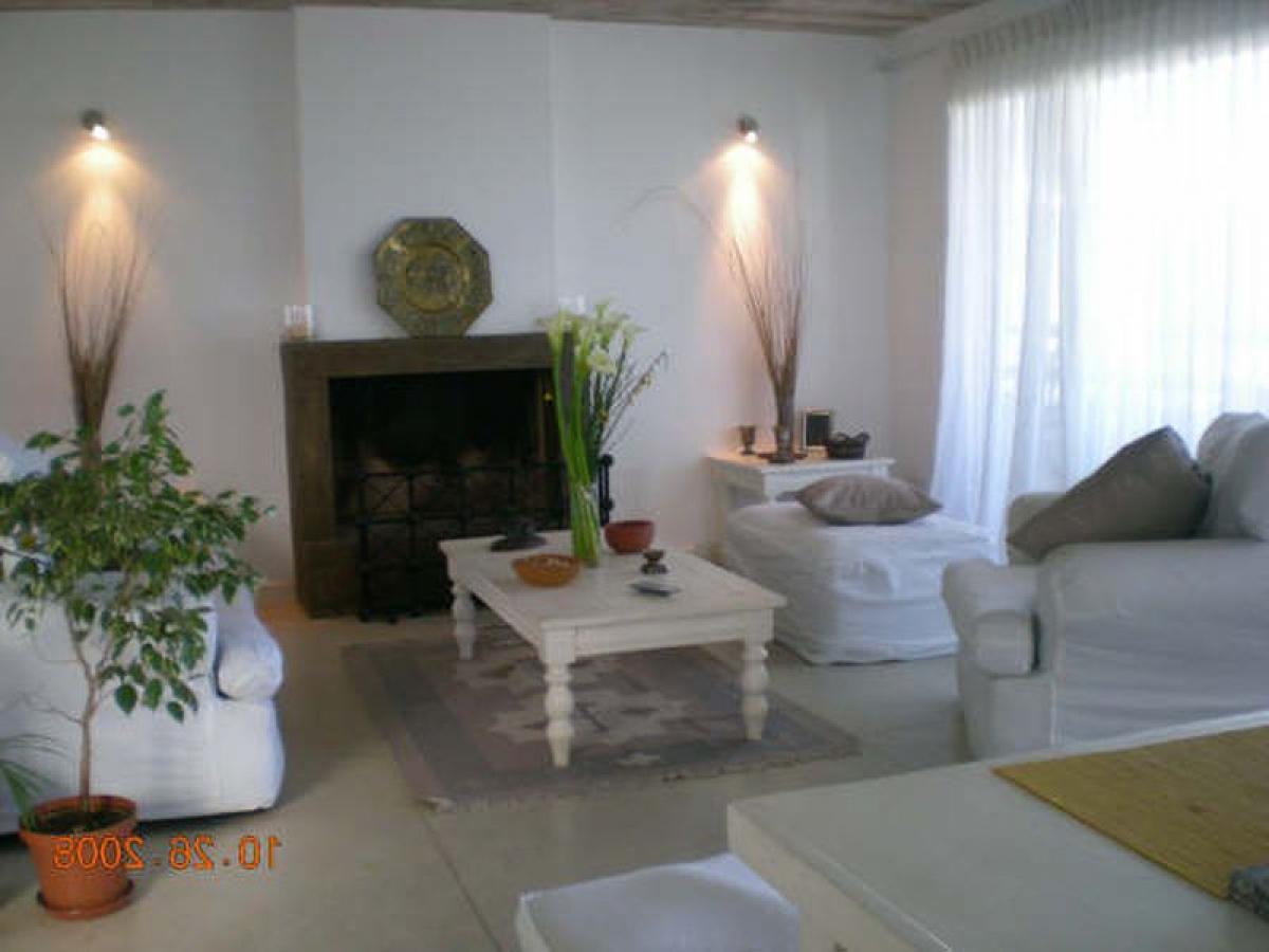2 bedrooms House in Maldonado, Uruguay No. 9838