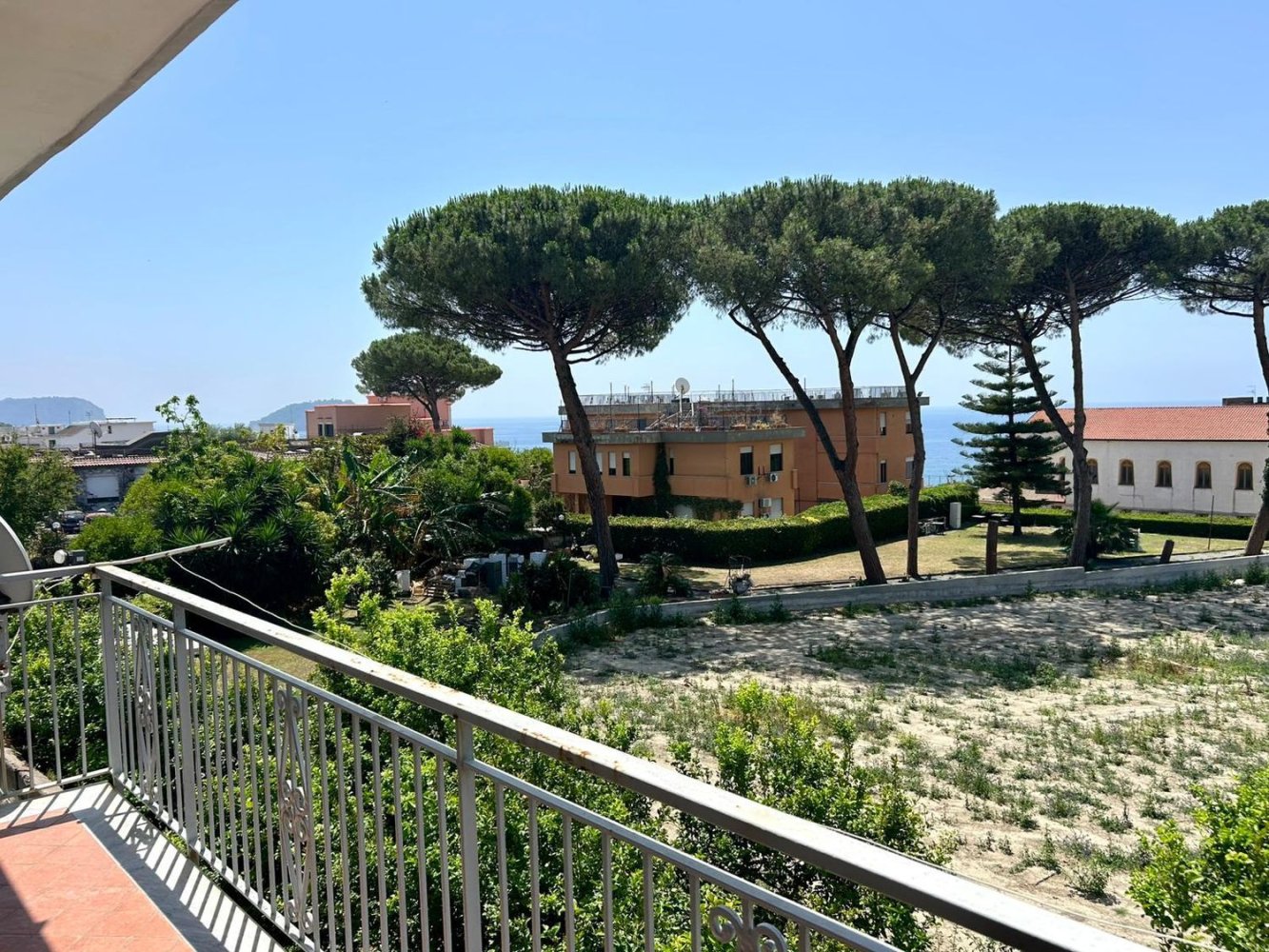 4-salle Duplex à Pozzuoli, Italy No. 295700