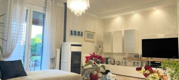 Дом с 5 комнатами в Кальчинато, Италия № 131567 14