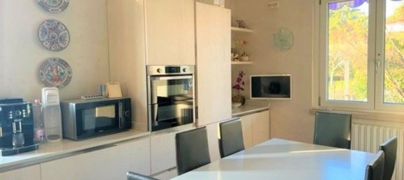 Дом с 5 комнатами в Кальчинато, Италия № 131567 11