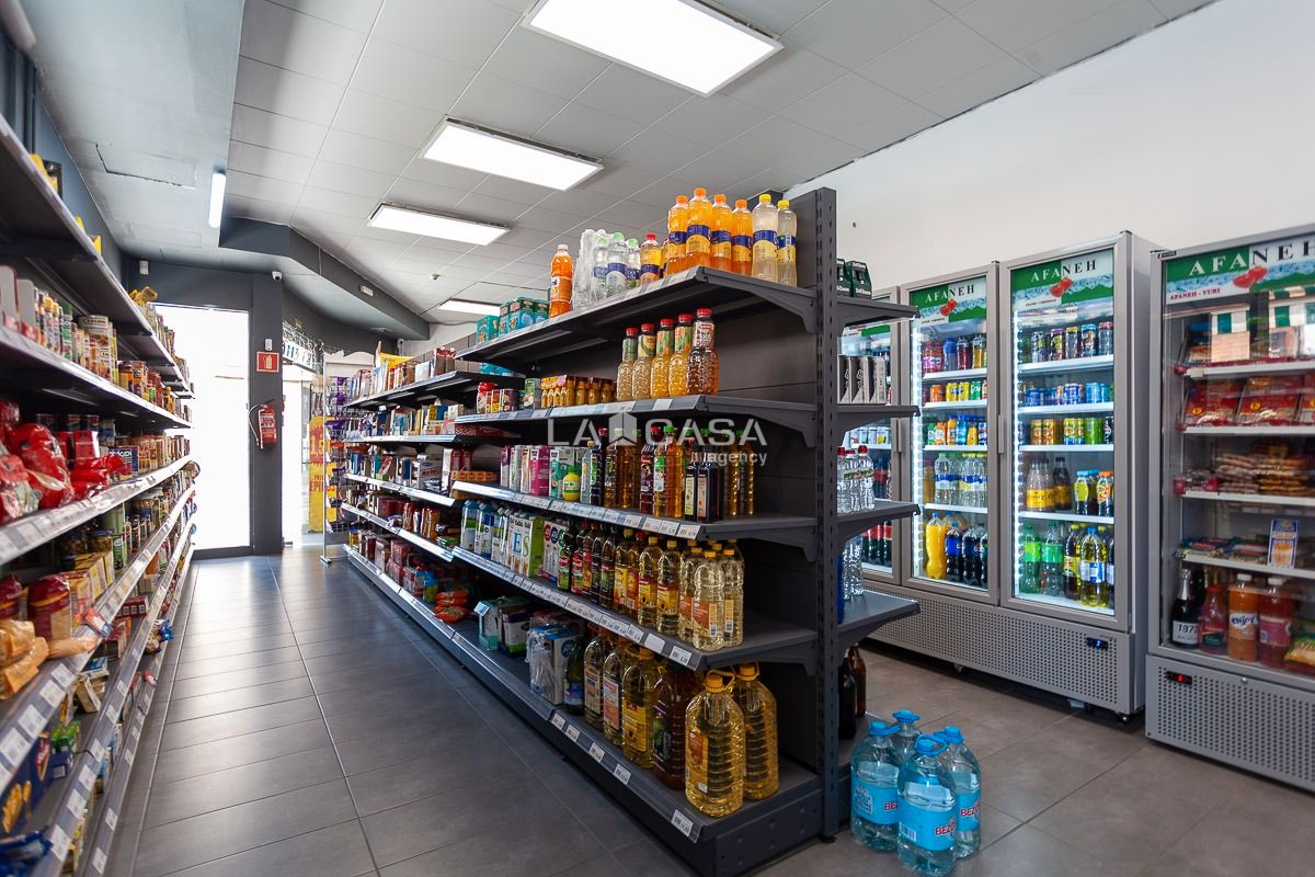 120m² Commercial property in Gava, Spain No. 192921