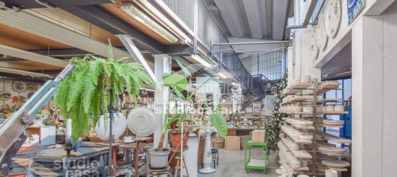 Склад 626м² в Лоди, Италия № 373831 10