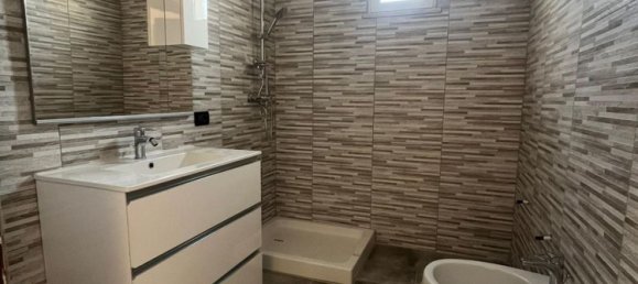 4 rooms Apartment in Lecce, Italy No. 260006 14