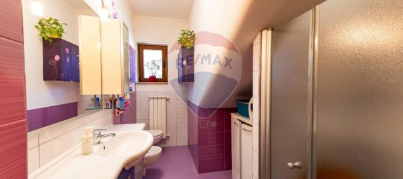 Villa de 5 divisões em Pianella, Italy N.º 41211 27