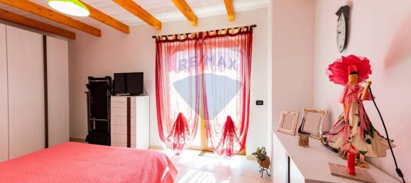 Villa de 5 divisões em Pianella, Italy N.º 41211 43